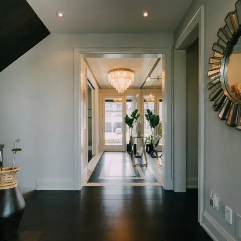 Foyer & Area Transisi — foto 1