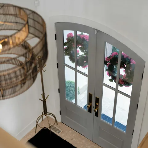 Foyer & Area Transisi — foto 3